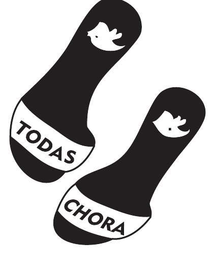 Desenho de um par de sandálias rasteirinhas pretas, vistas de cima. Na sola de cada uma há um passarinho branco (símbolo do Twitter); nas tiras brancas, em letras pretas, lê-se “TODAS” na sandália da esquerda e “CHORA” na da direita.