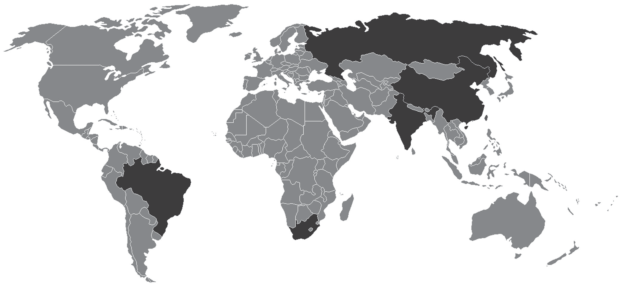 Mapa-múndi com os países delimitados em cinza. Cinco países aparecem em tom escuro: Brasil, na América do Sul; África do Sul, no extremo sul da África; Rússia, no norte da Eurásia; Índia e China, na Ásia.